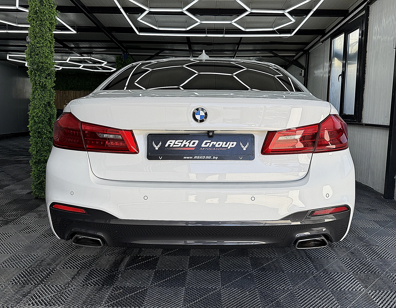 BMW 530 Xdrive/Lazer/M-paket/ГЕРМАНИЯ СОБСТВЕН ЛИЗИНГ, снимка 5 - Автомобили и джипове - 56266667