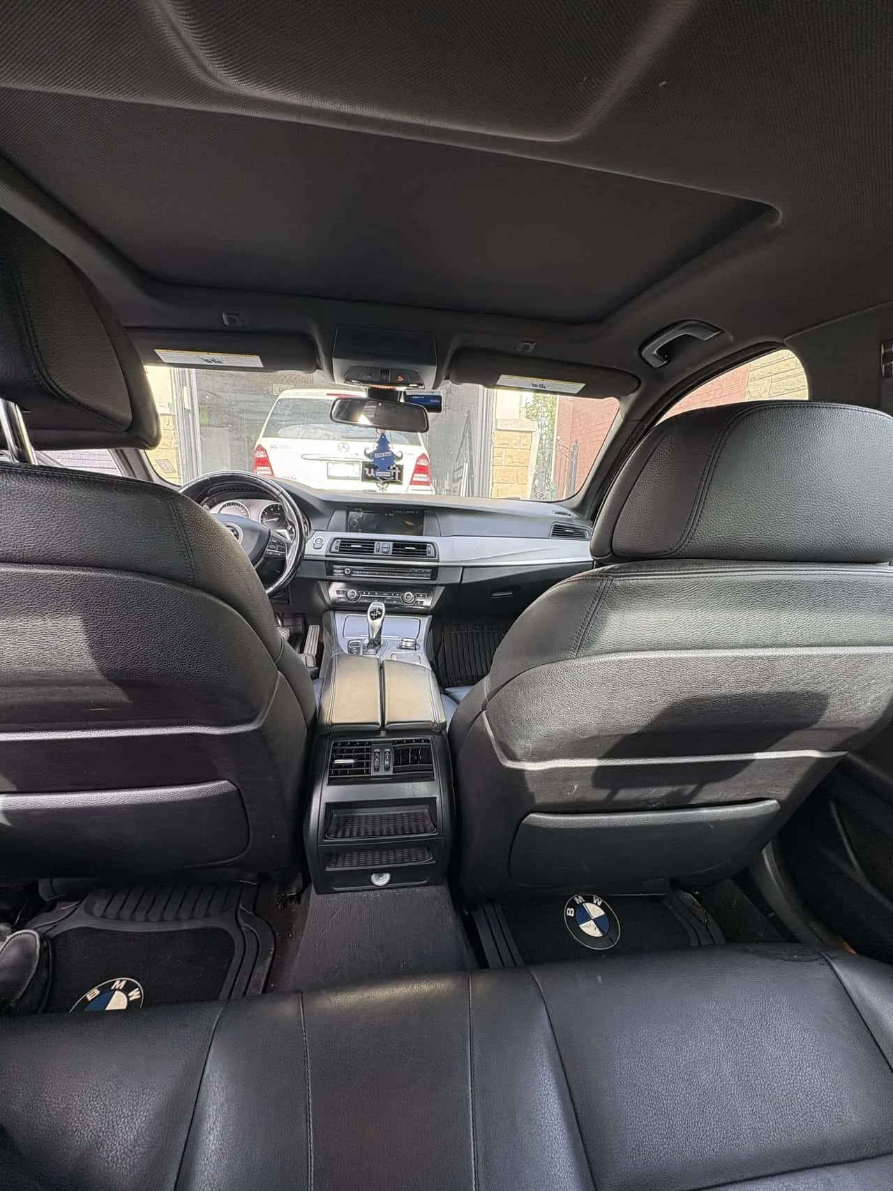 BMW 535 * 535i 4dr Sdn 535i xDrive AWD * CARFAX * ���� ��  | Mobile.bg � ����������� 11