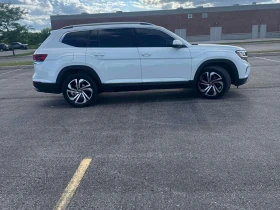 VW Atlas * Execline * CARFAX * 2 КЛЮЧА * ПОДГРЕВИ * KEYLESS, снимка 3