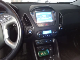 Hyundai IX35 2.0 D 4x4, снимка 11