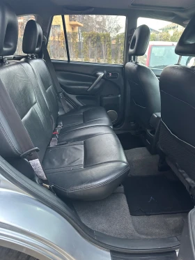 Toyota Rav4 D4D 4x4 Кожа - 7500 лв. / 3834.69 € - 84681205 9