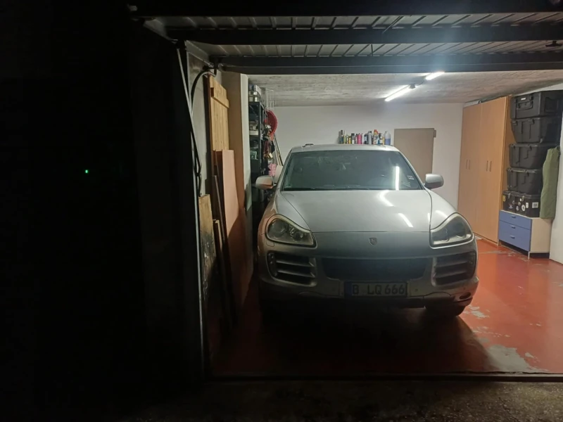 Porsche Cayenne, снимка 2 - Автомобили и джипове - 49363905