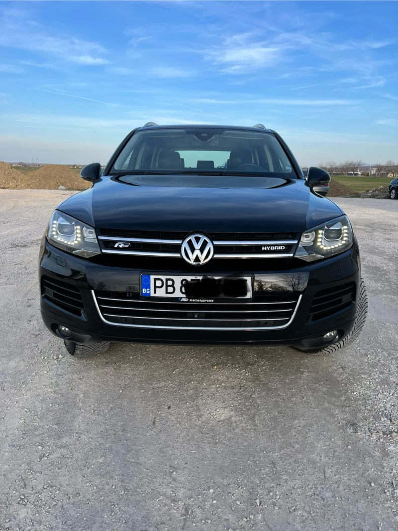 VW Touareg, снимка 1 - Автомобили и джипове - 49455124