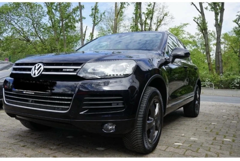 VW Touareg, снимка 7 - Автомобили и джипове - 49455124