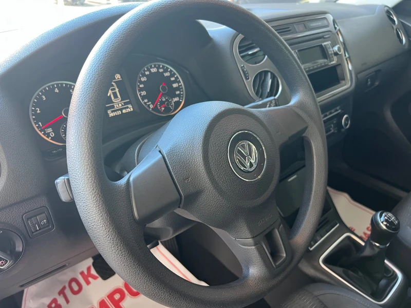 VW Tiguan Германия перфект, снимка 11 - Автомобили и джипове - 51970344