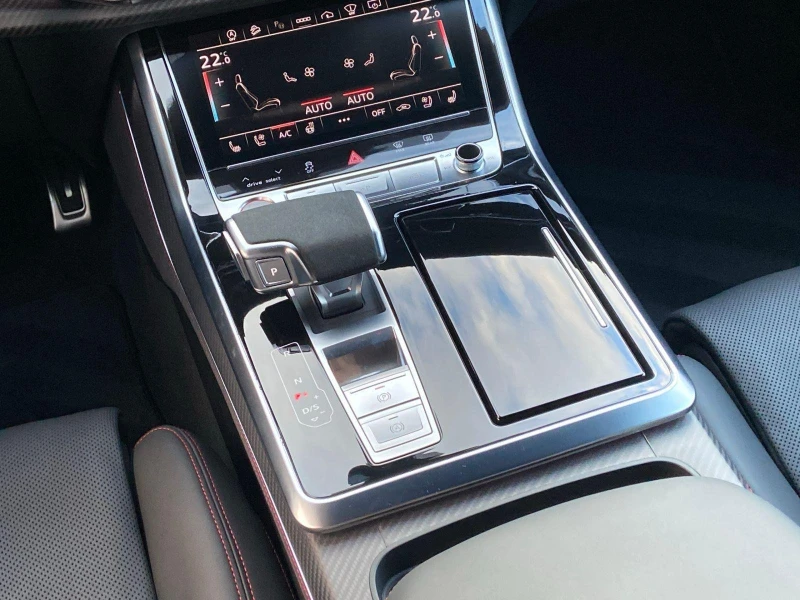 Audi RSQ8 TFSI QUATTRO B&O MATRIX 360 HEAD UP , снимка 9 - Автомобили и джипове - 52298142