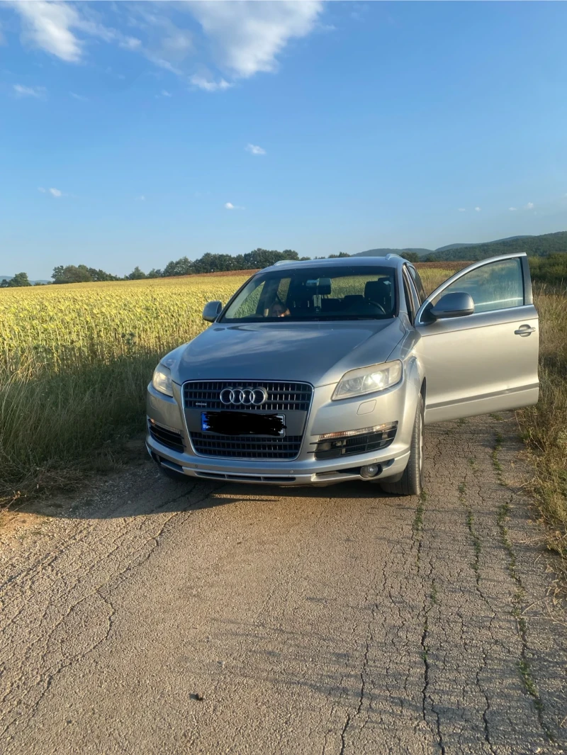 Audi Q7, снимка 3 - Автомобили и джипове - 52516511