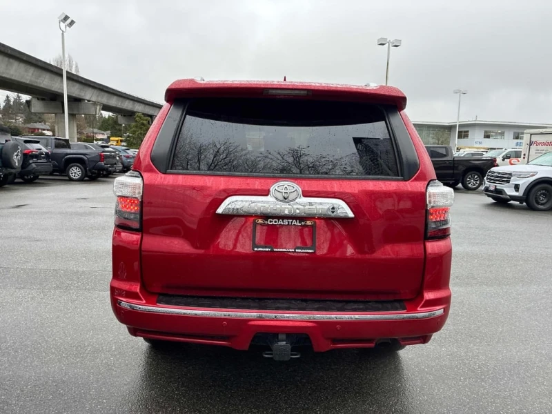 Toyota 4runner 2022 4WD * CARFAX * БЕЗ ПЪРВОНАЧАЛНА ВНОСКА, снимка 5 - Автомобили и джипове - 52770906