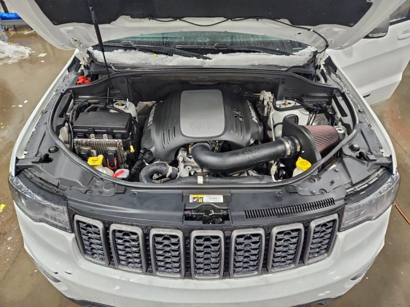 Jeep Grand cherokee 5.7i TRAILHAWK -Панорама - Подгрев - Обдух, снимка 12 - Автомобили и джипове - 52859826