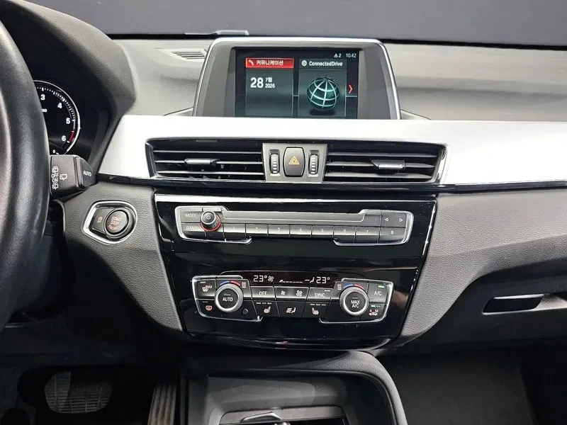 BMW X1 XDRIVE 18D, снимка 14 - Автомобили и джипове - 55562612