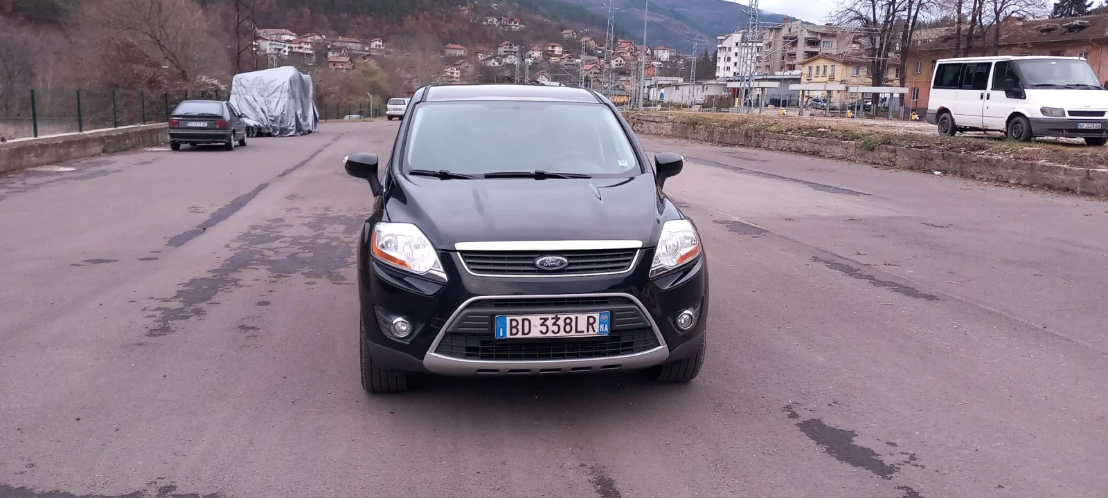 Ford Kuga 2.0 TDCi panorama 44 | Mobile.bg   12