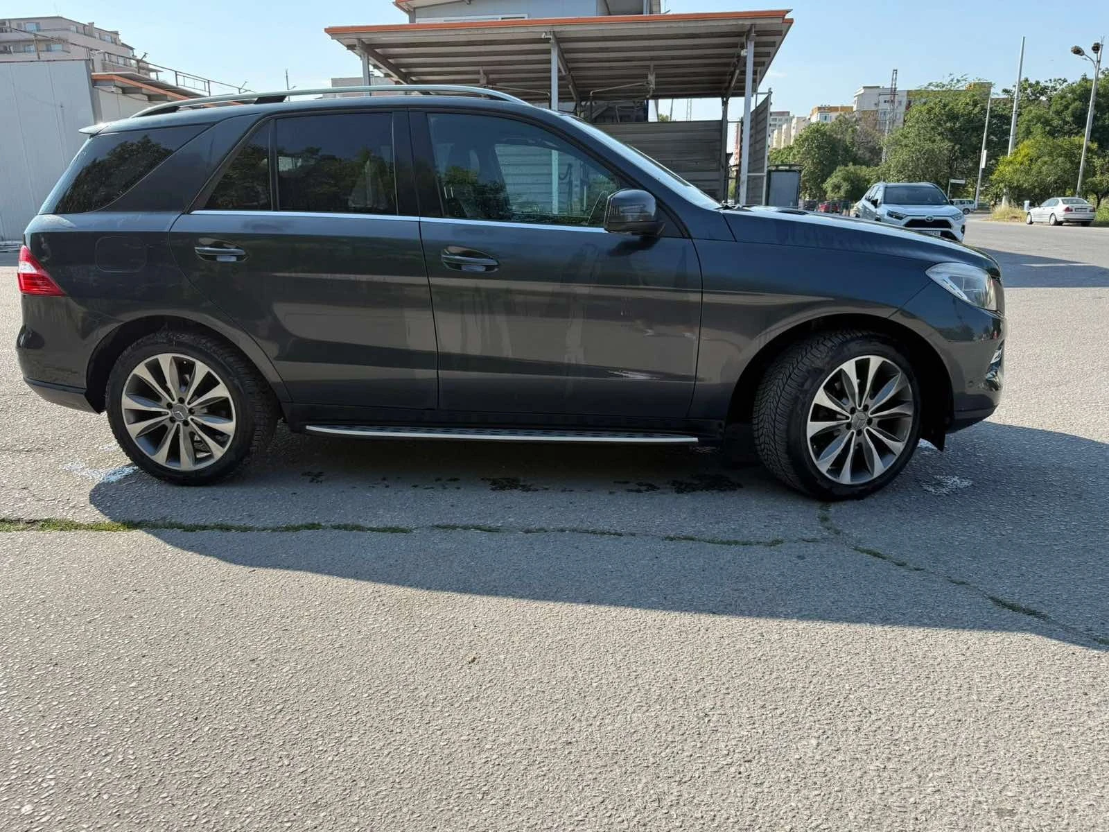 Mercedes-Benz ML 350 12г.3, 5-258к.с. - изображение 5