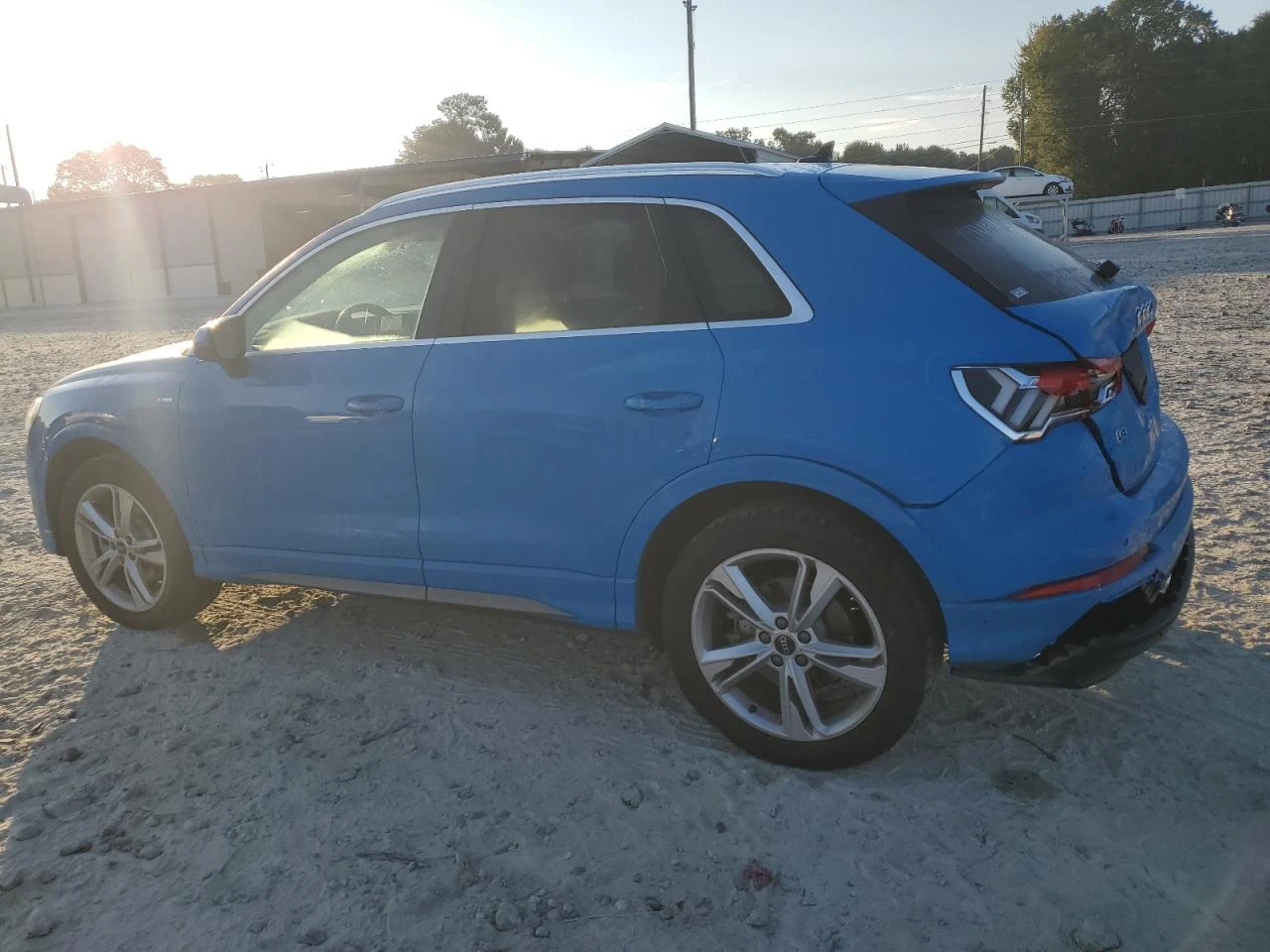 Audi Q3  PREMIUM PLUS S LINE 45/АВТОФИНАНСИРАНЕ - изображение 2
