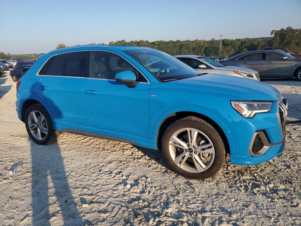 Audi Q3  PREMIUM PLUS S LINE 45/АВТОФИНАНСИРАНЕ - изображение 4