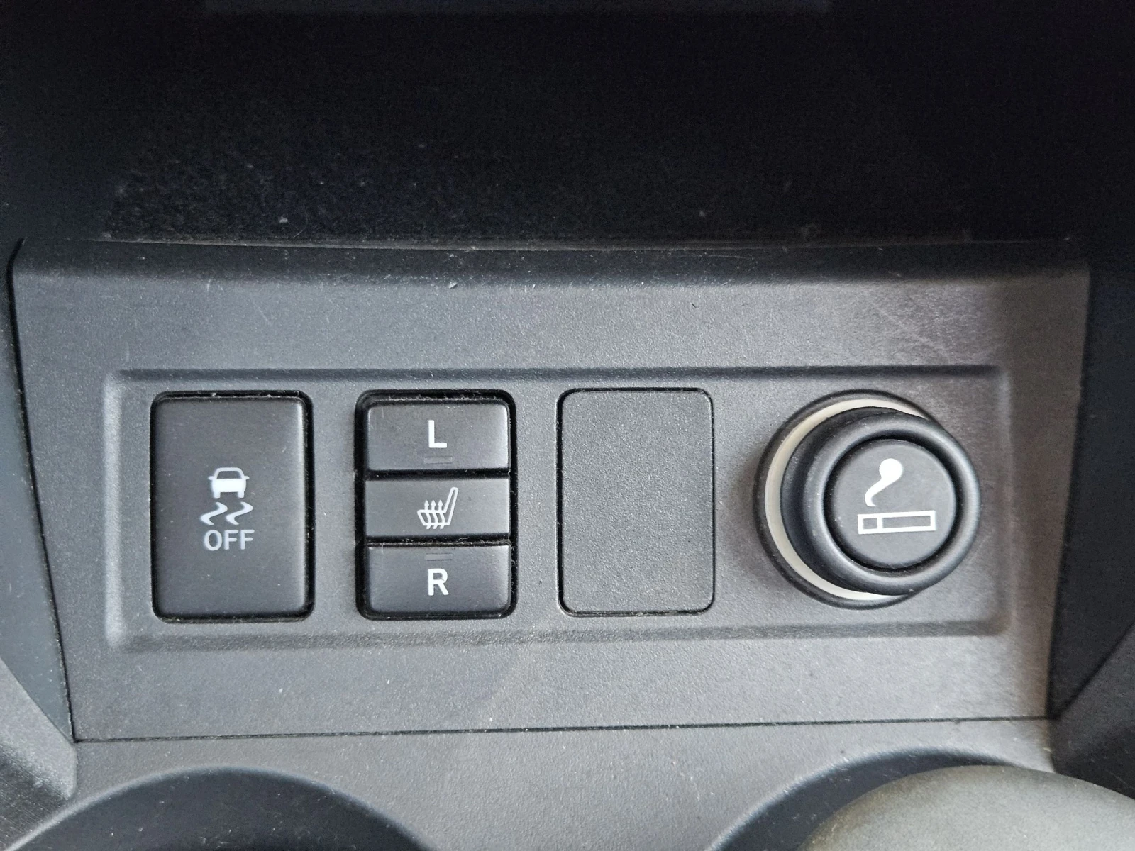 Toyota 4runner 2.2D, снимка 12 - Автомобили и джипове - 54113157