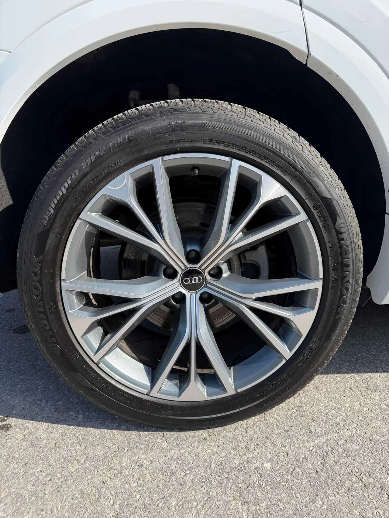 Audi Q8  * Progressiv * БЕЗ ЗАБЕЛЕЖКИ* ПАНОРАМА* 360 КАМЕР, снимка 7 - Автомобили и джипове - 54488260