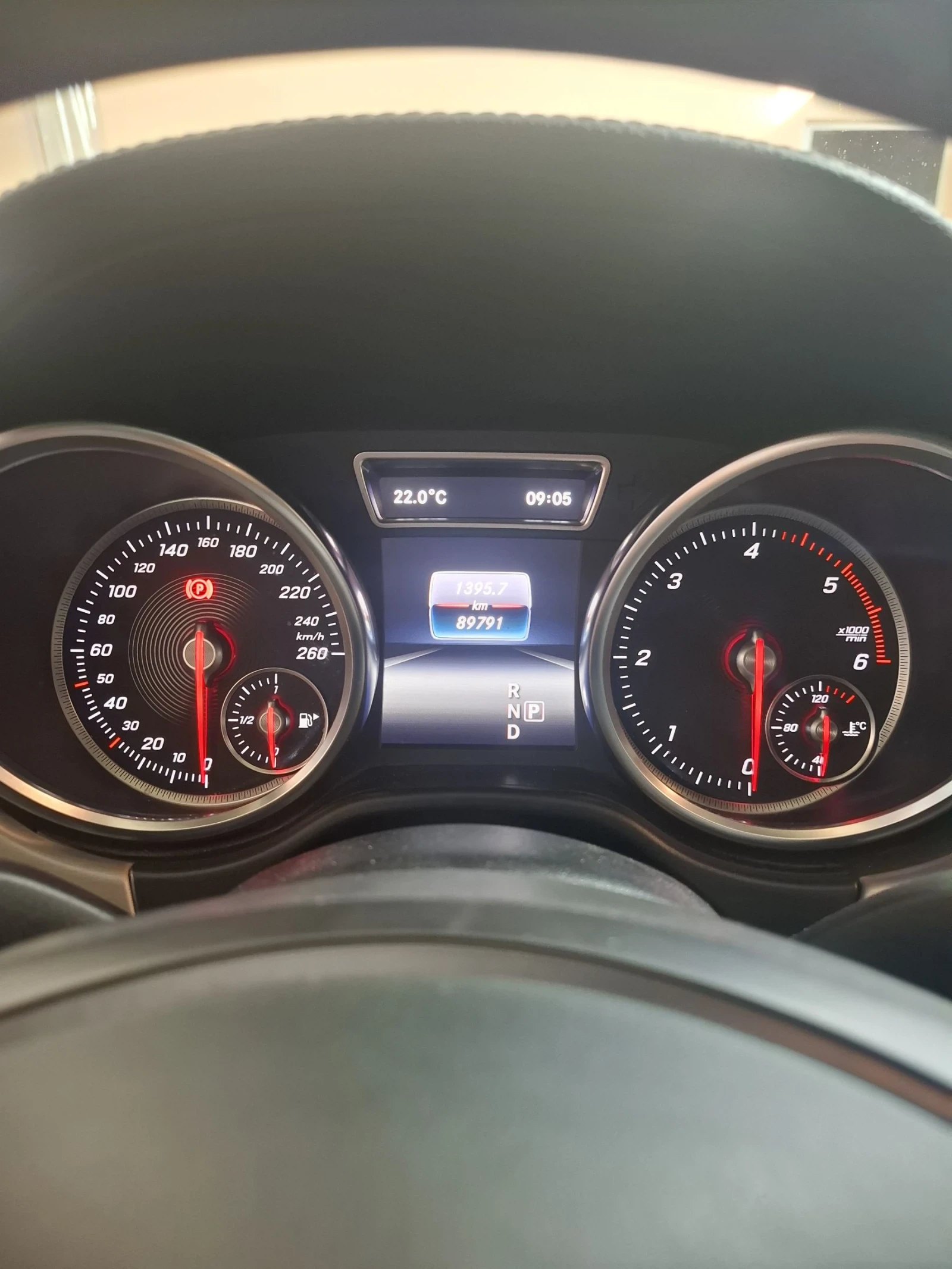 Mercedes-Benz GLE 350, снимка 6 - Автомобили и джипове - 54746800