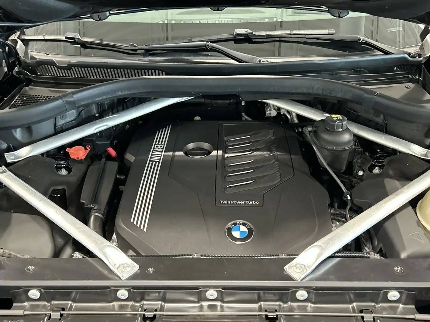 BMW X7 Enhanced PKG | M Sport PKG | 6-Seat Configuration, снимка 16 - Автомобили и джипове - 54961851