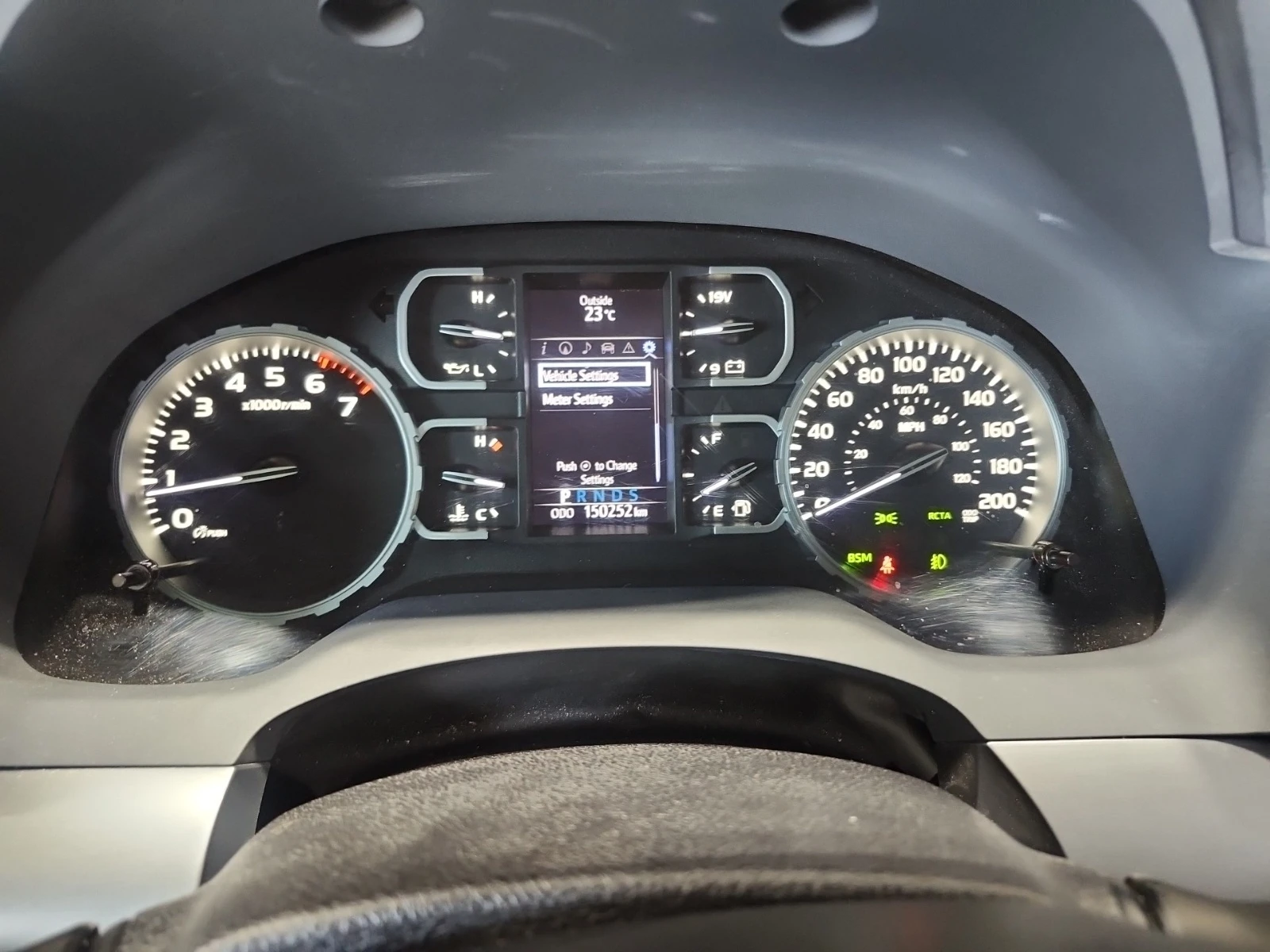 Toyota Tundra 5.7 V8 * PLATINUM * SHORT BED * 4WD * CARFAX * , снимка 7 - Автомобили и джипове - 55305271