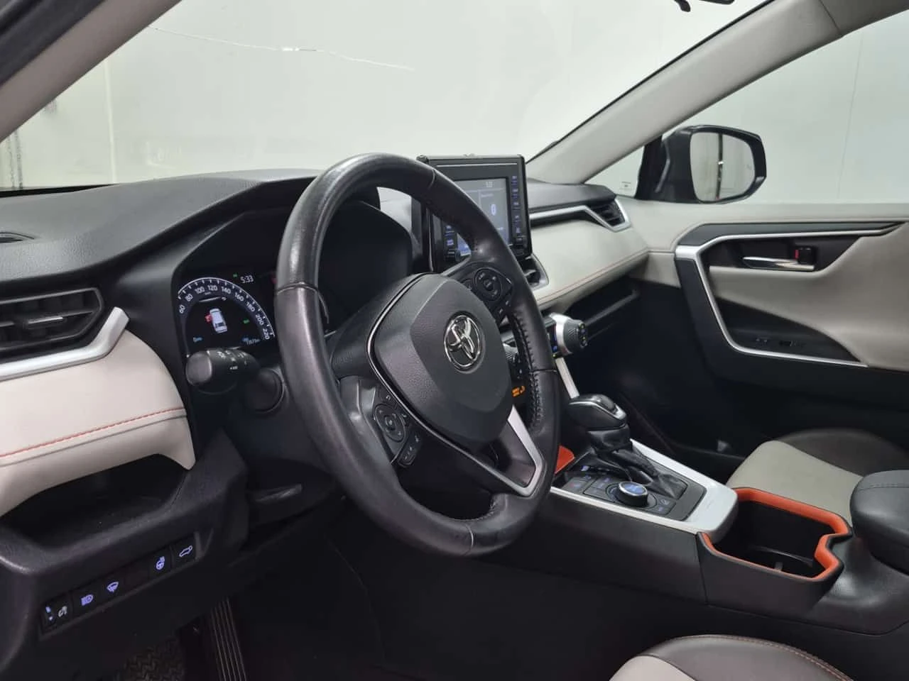 Toyota Rav4 * TRAIL * АВТОКРЕДИТ БЕЗ ПЪРВОНАЧАЛНА ВНОСКА* , снимка 10 - Автомобили и джипове - 55649690