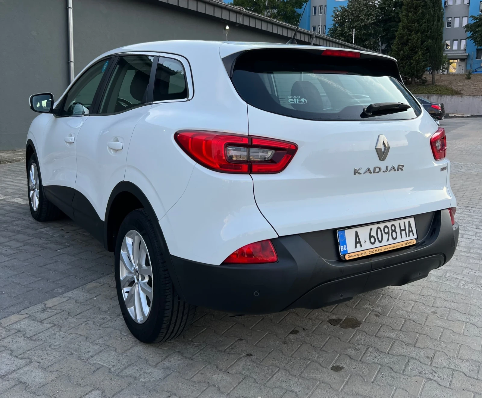 Renault Kadjar 1, 6 130 4x4, снимка 7 - Автомобили и джипове - 56058614