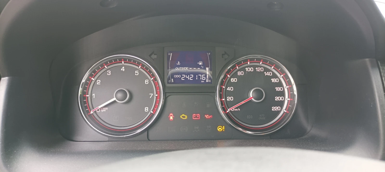 SsangYong Korando, снимка 12 - Автомобили и джипове - 56235319