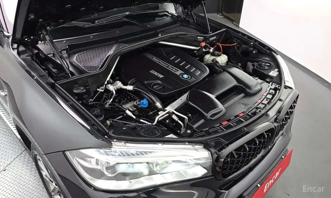 BMW X6 XDRIVE30D * ФИКСИРАНА ЦЕНА ДО БЪЛАГАРИЯ* , снимка 17 - Автомобили и джипове - 56295670