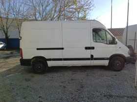     Renault Master 2.2dci.