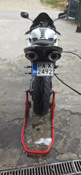 Yamaha YZF-R1, снимка 3
