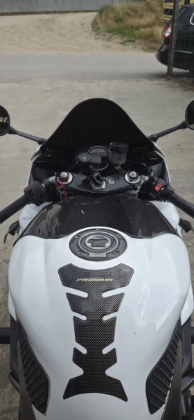 Yamaha YZF-R1 | Mobile.bg � ����� ������ 4