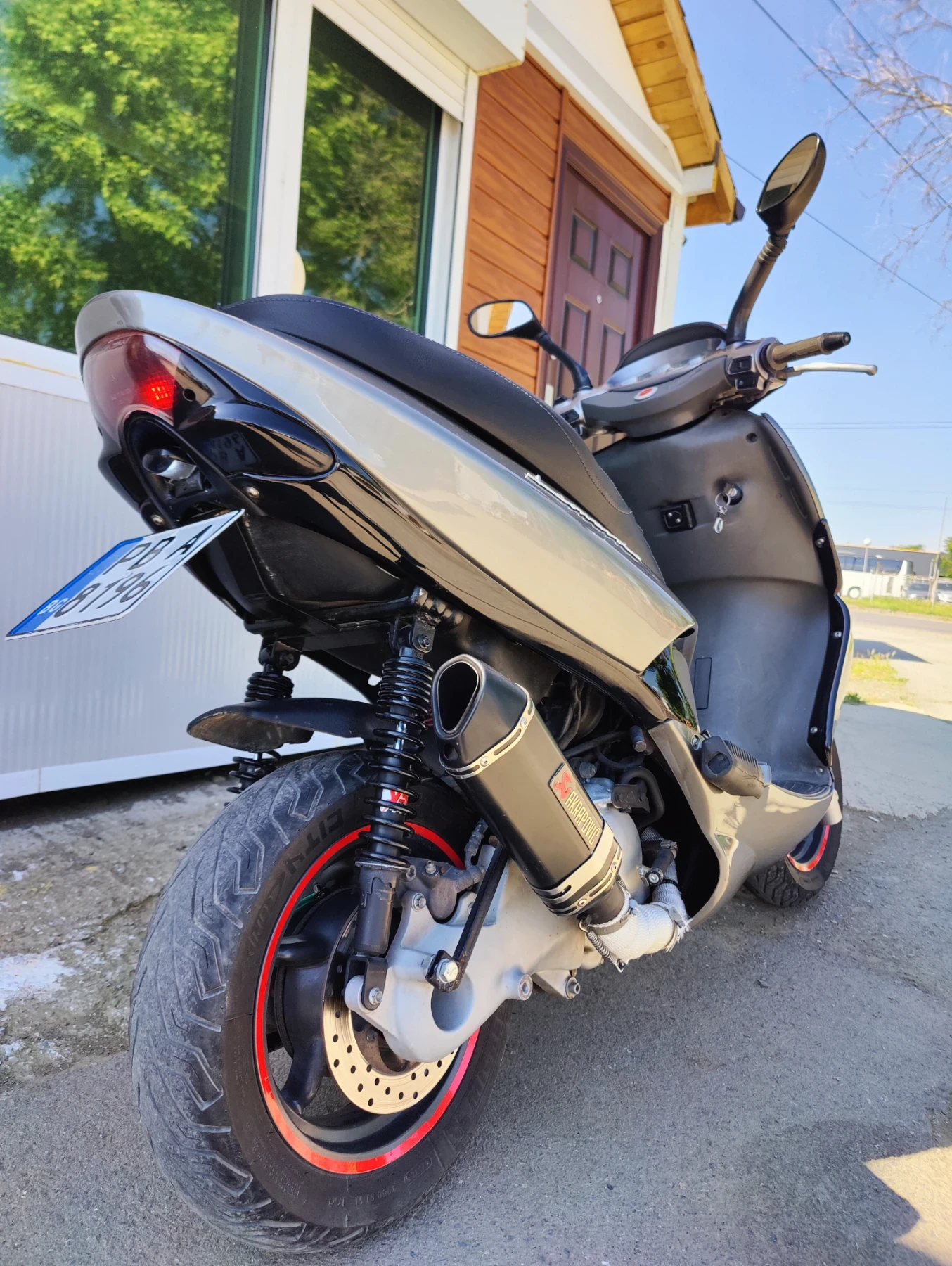 Aprilia Leonardo  - изображение 7