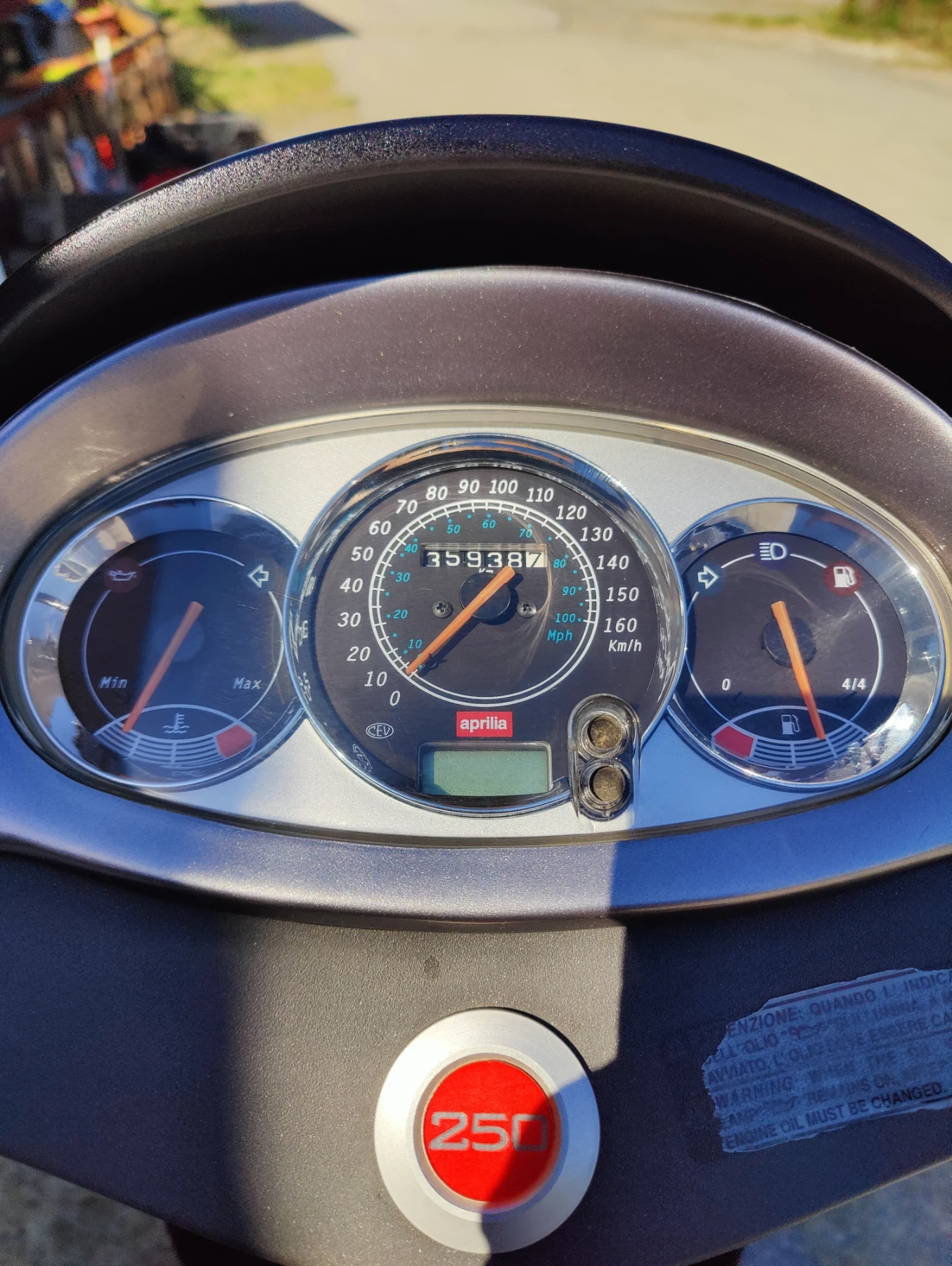 Aprilia Leonardo  - изображение 3