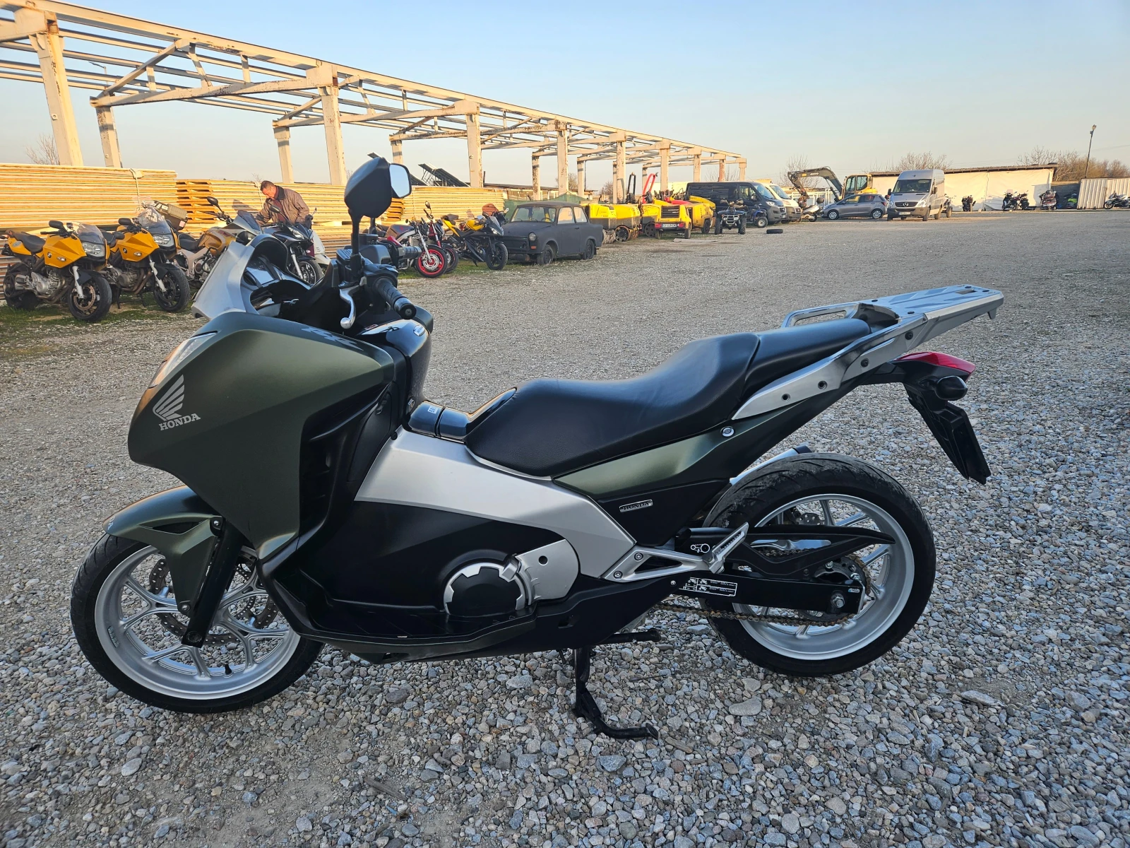 Honda Integra Лизинг Бартер, снимка 2 - Мотоциклети и мототехника - 53852593