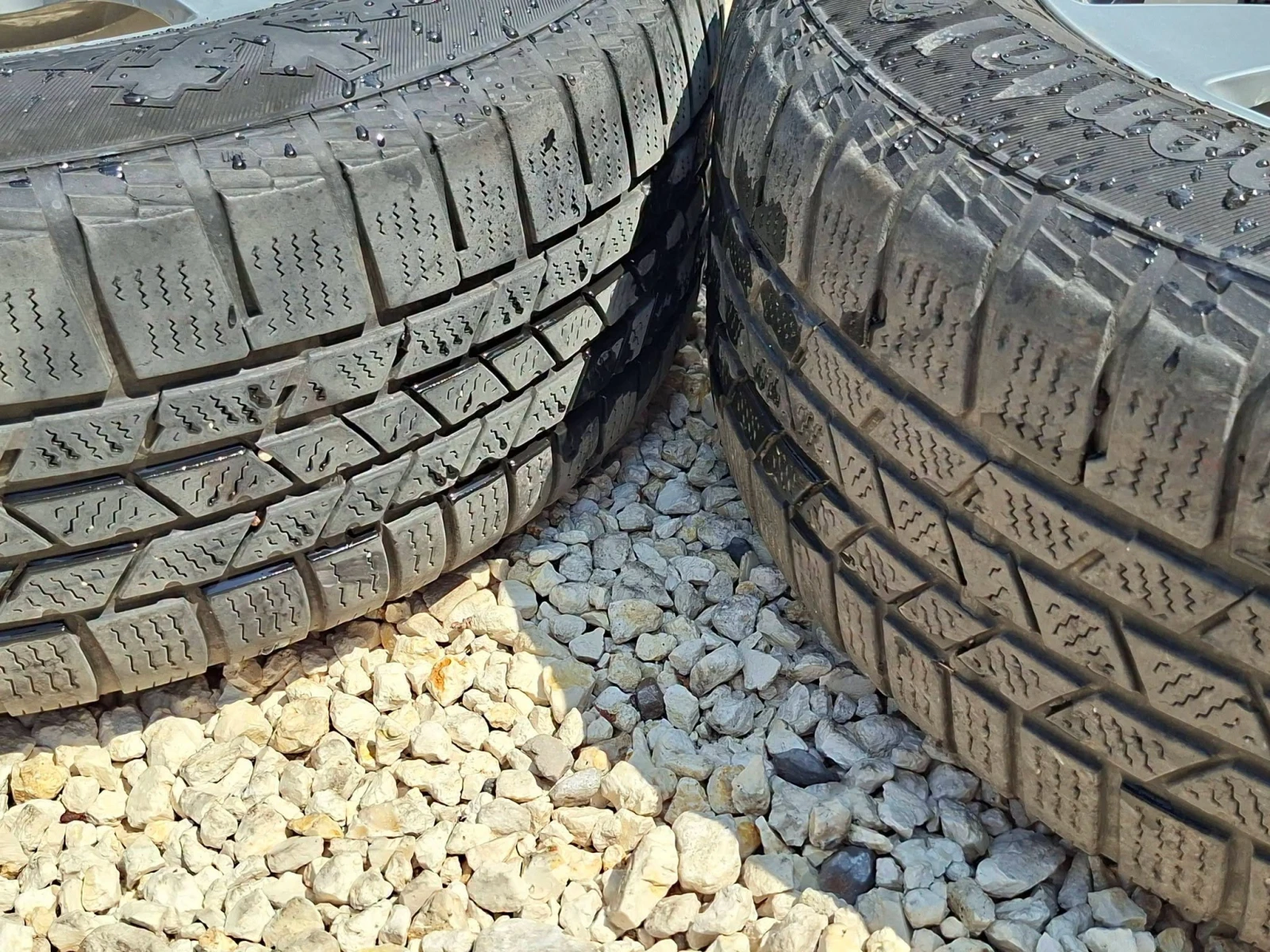 Гуми с джанти Continental 235/60R17, снимка 3 - Гуми и джанти - 56050540