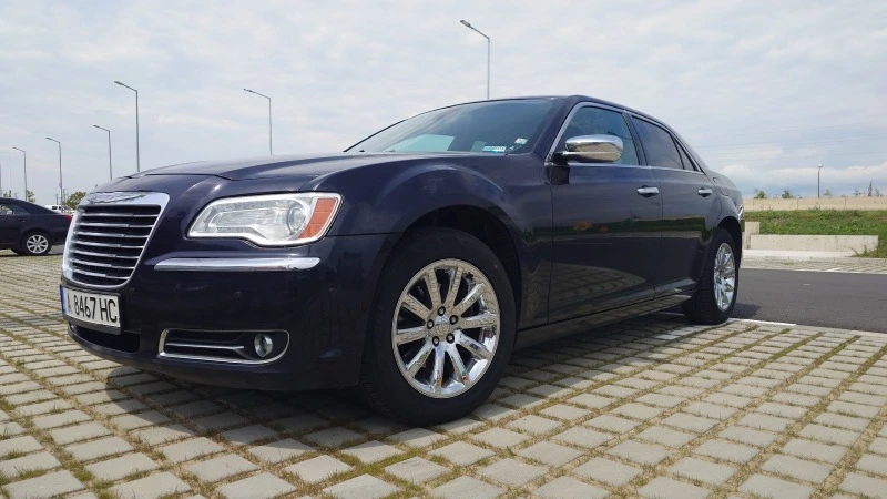 Chrysler 300c, снимка 6 - Автомобили и джипове - 47940618