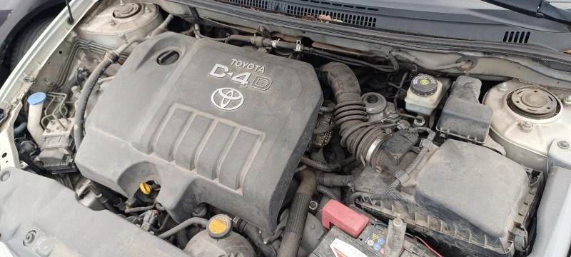 Toyota Corolla 1.4D4D, снимка 6 - Автомобили и джипове - 48568664