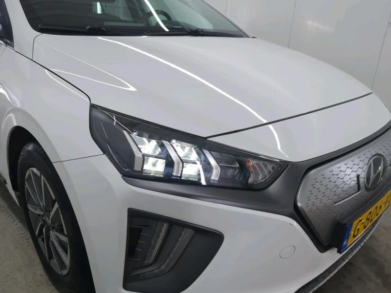 Hyundai Ioniq 38 kWh с ДДС Comfort, снимка 3 - Автомобили и джипове - 48858800