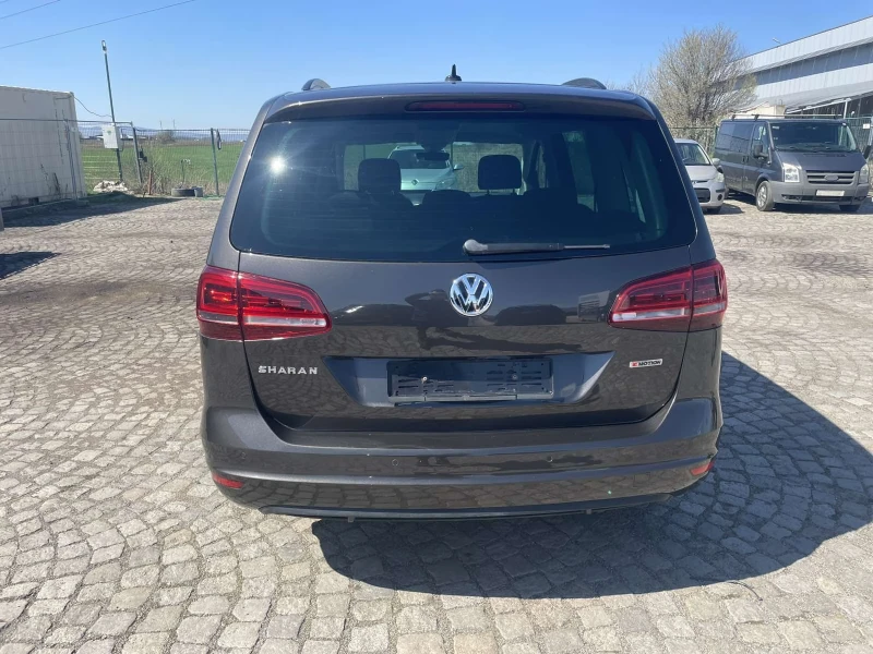 VW Sharan 2.0TD?/4 MOT?ON/DSG/NAV?/ SW?SS !!, снимка 7 - Автомобили и джипове - 49563808