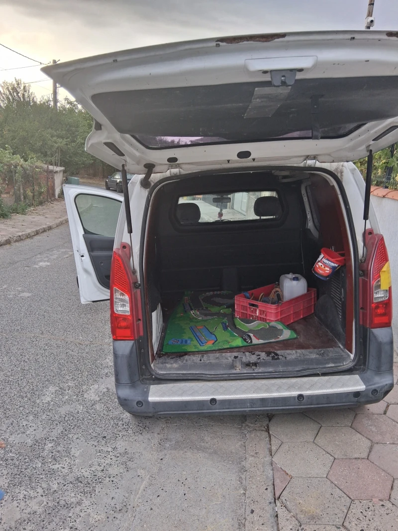 Peugeot Partner, снимка 5 - Автомобили и джипове - 51535254