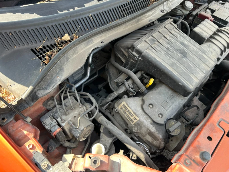 Suzuki Swift 1.3, снимка 7 - Автомобили и джипове - 52319920