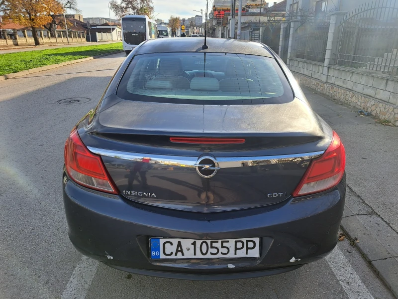 Opel Insignia, снимка 3 - Автомобили и джипове - 52566206