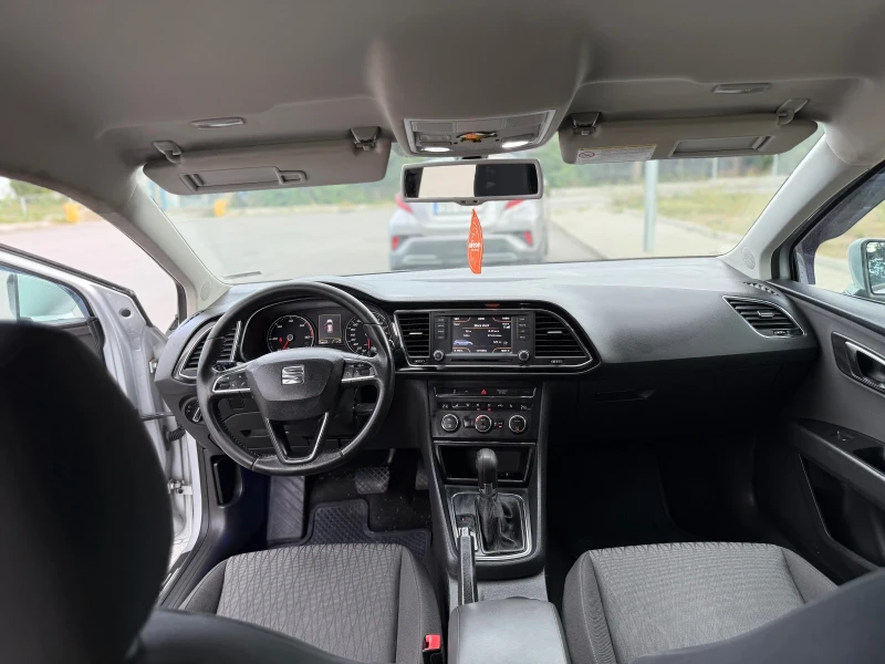 Seat Leon 1.6, снимка 11 - Автомобили и джипове - 52776394