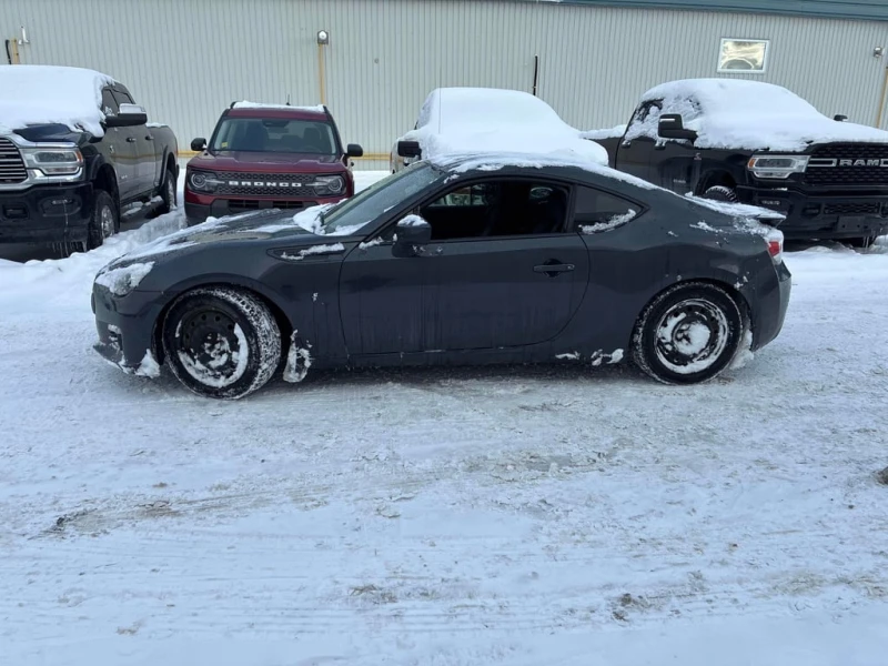 Subaru BRZ * 2dr Cpe Man * CARFAX * БЕЗ ПЪРВОНАЧАЛНА ВНОСКА, снимка 2 - Автомобили и джипове - 52807237