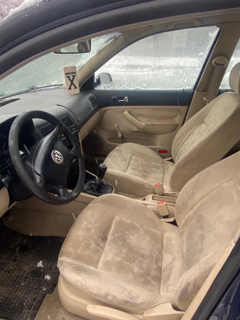 VW Golf, снимка 3 - Автомобили и джипове - 52900257