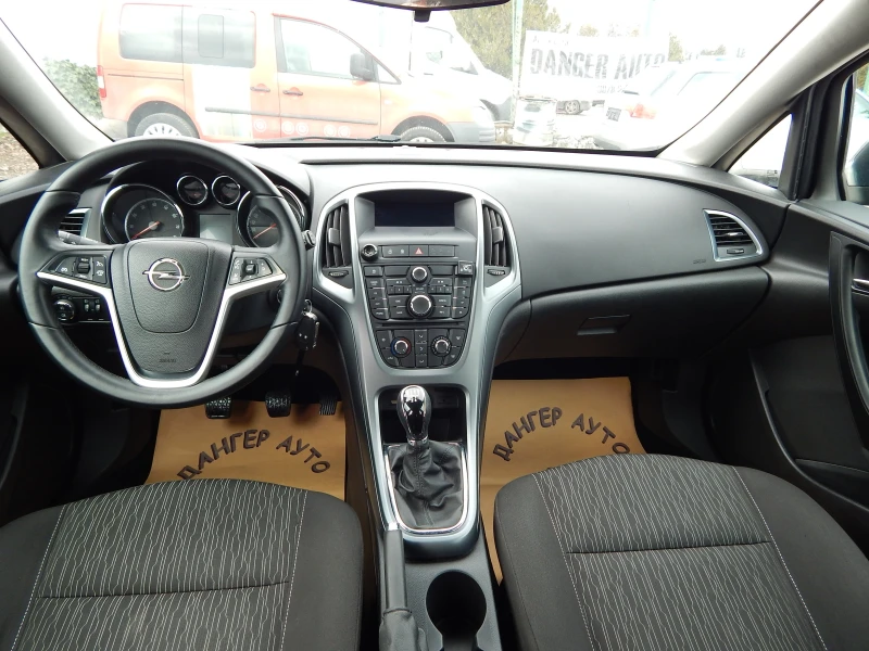 Opel Astra 1.4i* ГАЗ* ЕВРО5В* , снимка 14 - Автомобили и джипове - 53356415