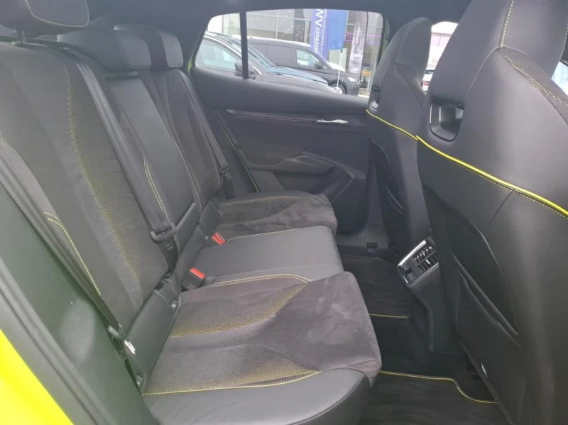 Skoda Enyaq RS  Mamba Green Лизинг, снимка 5 - Автомобили и джипове - 53427630