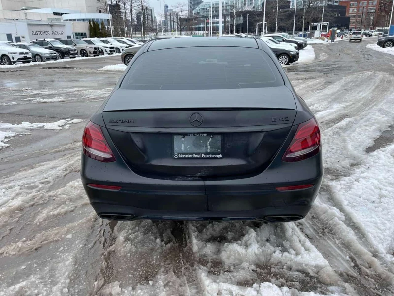 Mercedes-Benz E 43 AMG * ОБДУХВАНЕ* ПАНОРАМА* гуми + джанти, снимка 5 - Автомобили и джипове - 53541275