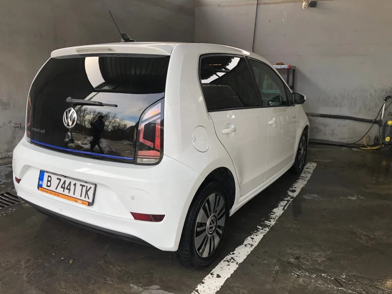 VW Up, снимка 5 - Автомобили и джипове - 53582300