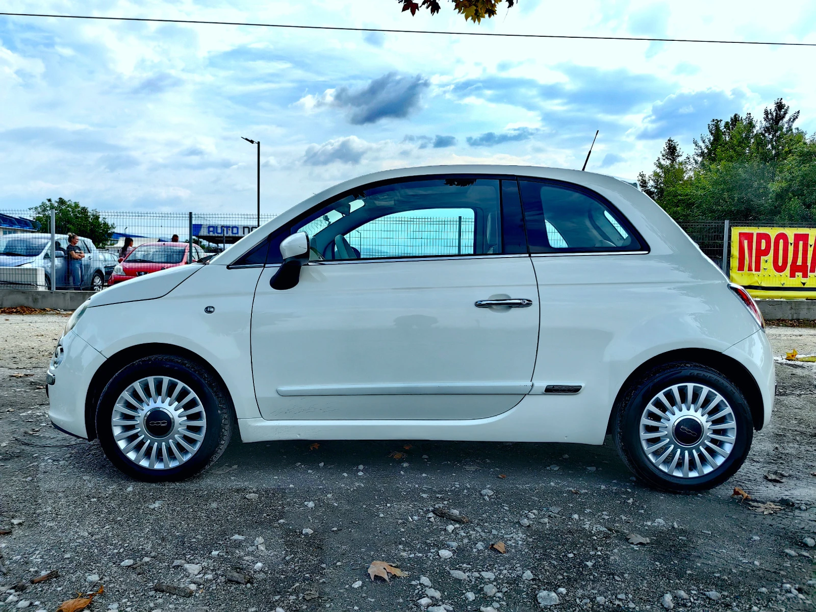 Fiat 500 1.3 ДИЗЕЛ 75 К.С. БЕЗ ЗАБЕЛЕЖКИ, УНИКАЛЕН! - изображение 4