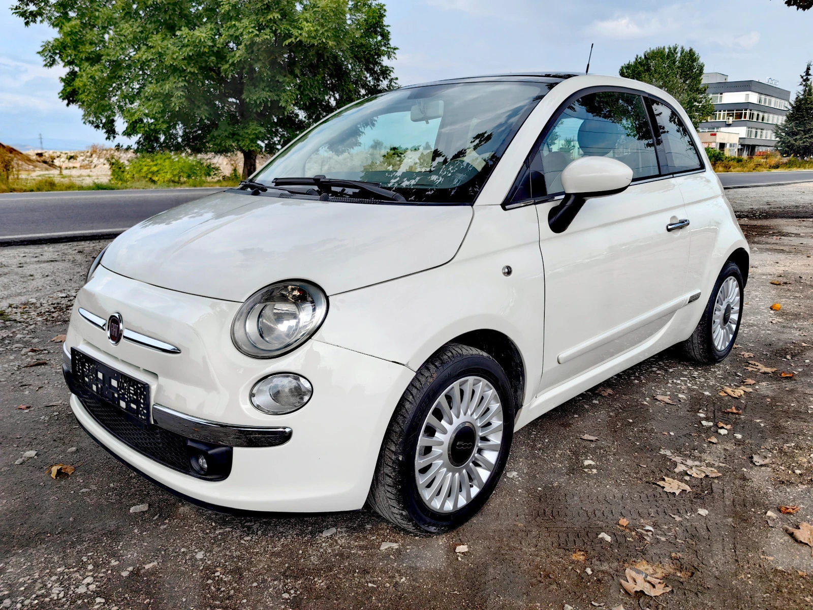 Fiat 500 1.3 ДИЗЕЛ 75 К.С. БЕЗ ЗАБЕЛЕЖКИ, УНИКАЛЕН! - изображение 3